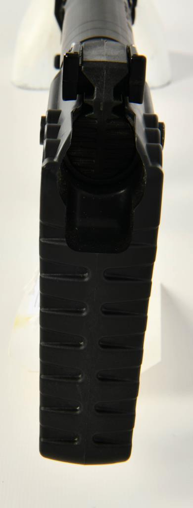 Kel-Tec SUB-2000 Glock 17 9mm Semi Auto Rifle