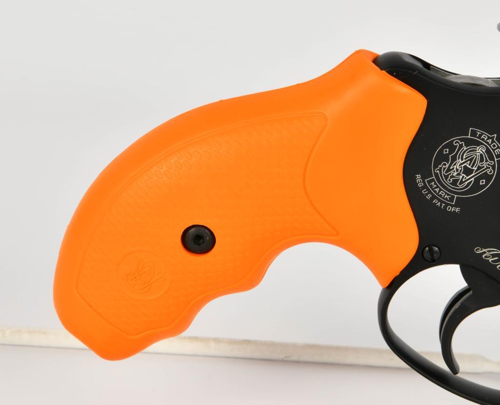 Smith & Wesson 360 Survival Kit .357 Mag Revolver