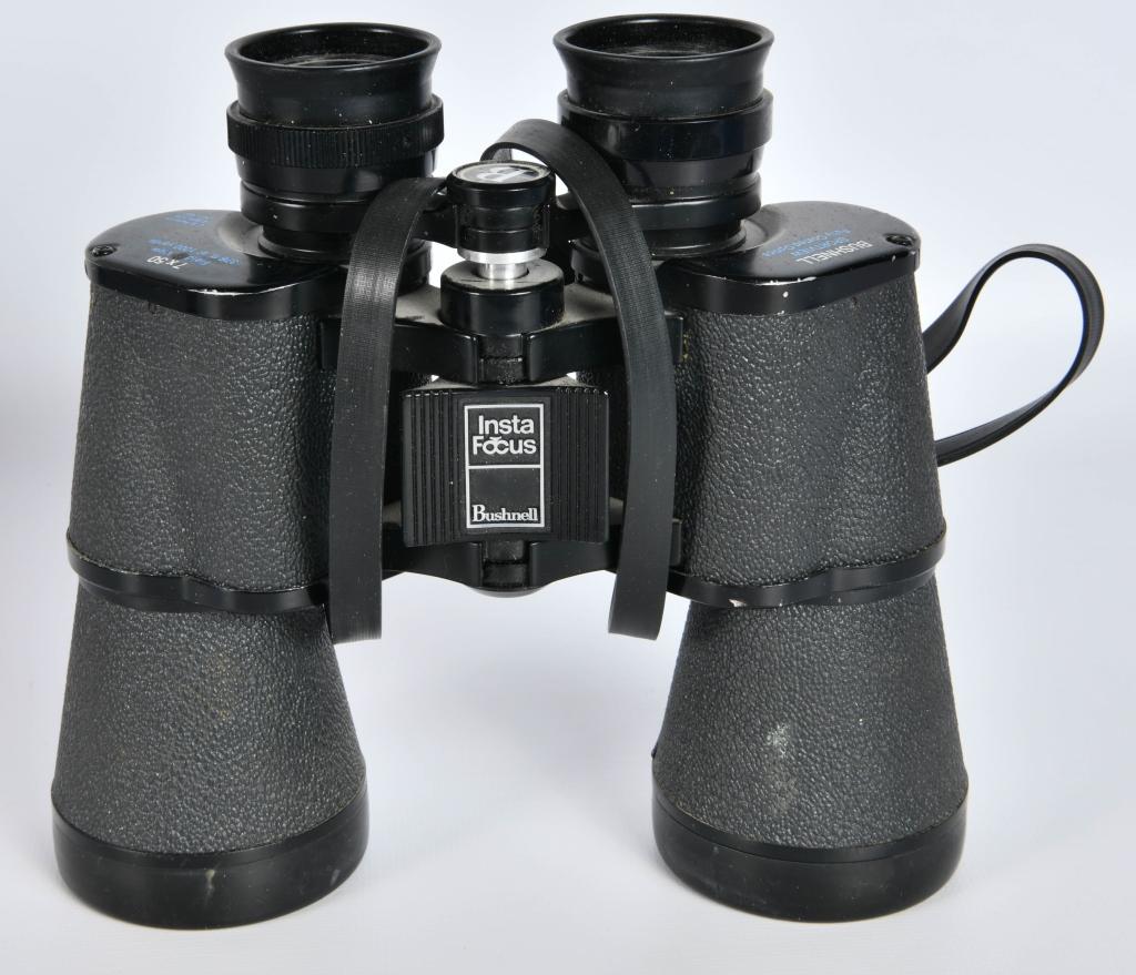 Bushnell Insta Focus 7x50 Binoculars W/ Case