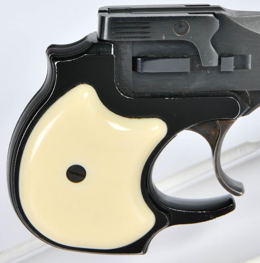 High Standard D-100 Derringer .22 LR