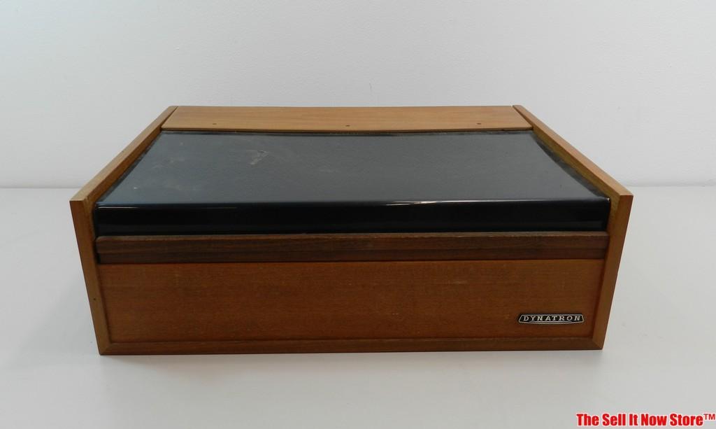 Goldring Lenco GL 75 Turntable in Dynatron Wood Case