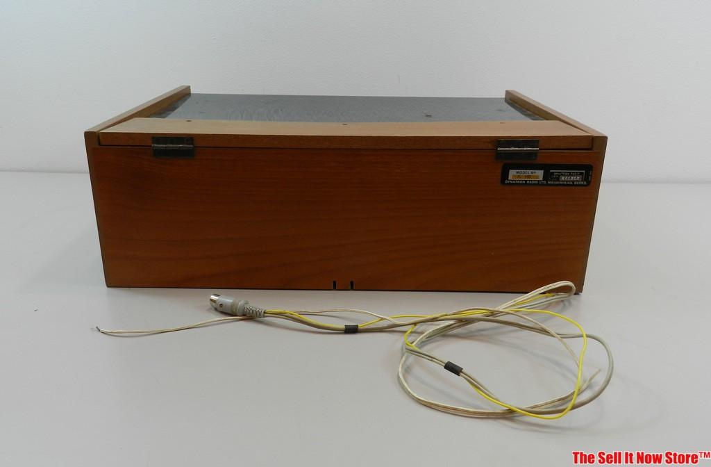 Goldring Lenco GL 75 Turntable in Dynatron Wood Case