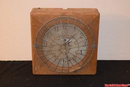 TELECHRON Gymnasium Game Analog Clock with guard