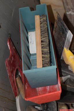 Various Flooring Tools As sHown, all for one money
