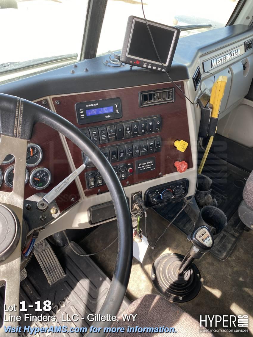 2021 Vactor HXX PD Excavator on 2020 Western Star 4900 Chassis, truck 643