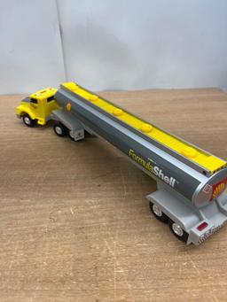 1994 Shell Collectible Silverado Toy Tanner in Box