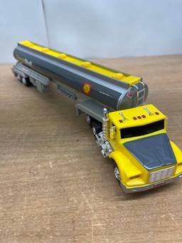 1994 Shell Collectible Silverado Toy Tanner in Box