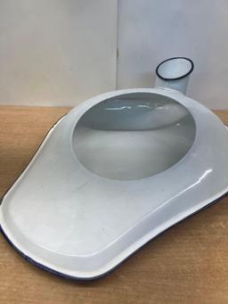 Enamel Bed Pan Urinal