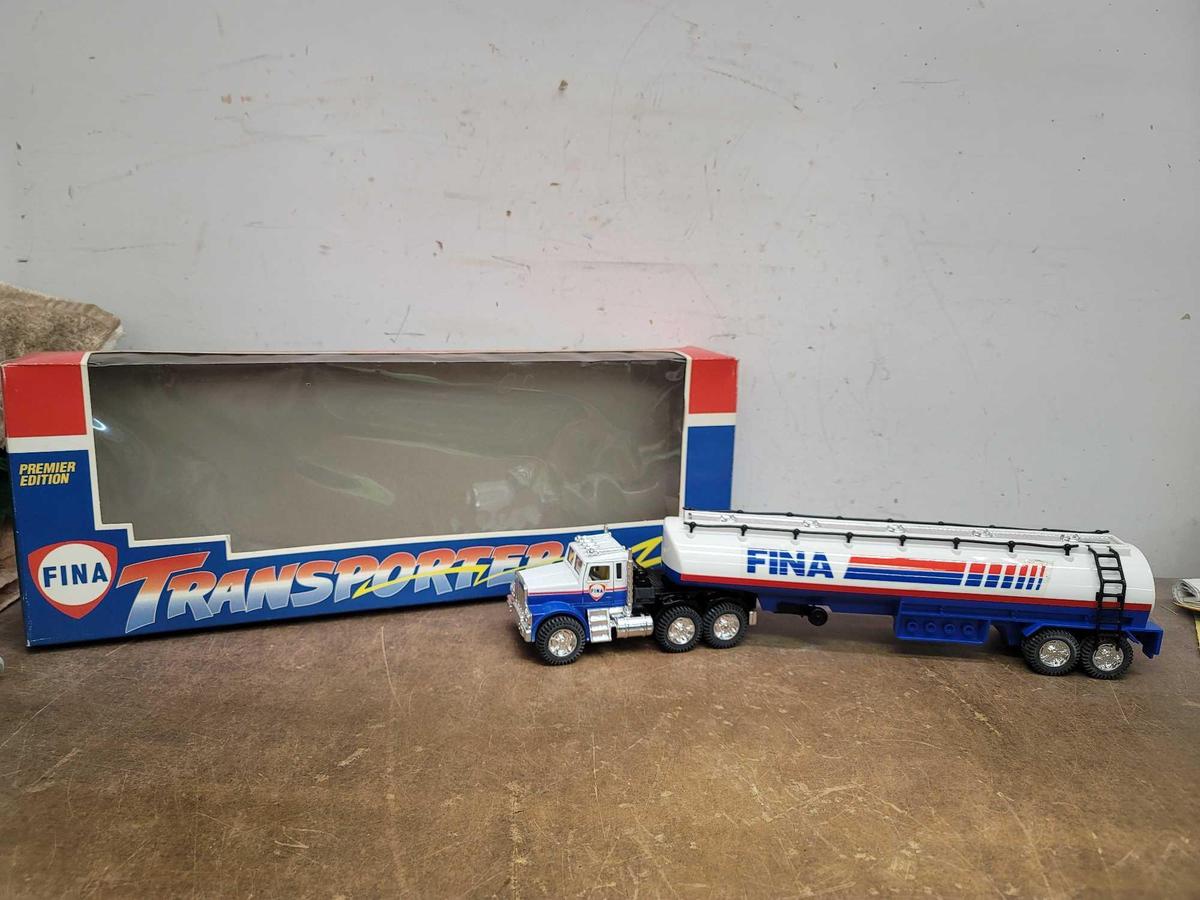 1994 Fina Collectible Transporter