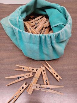 Clothes Pin Basket with Clothes Pins