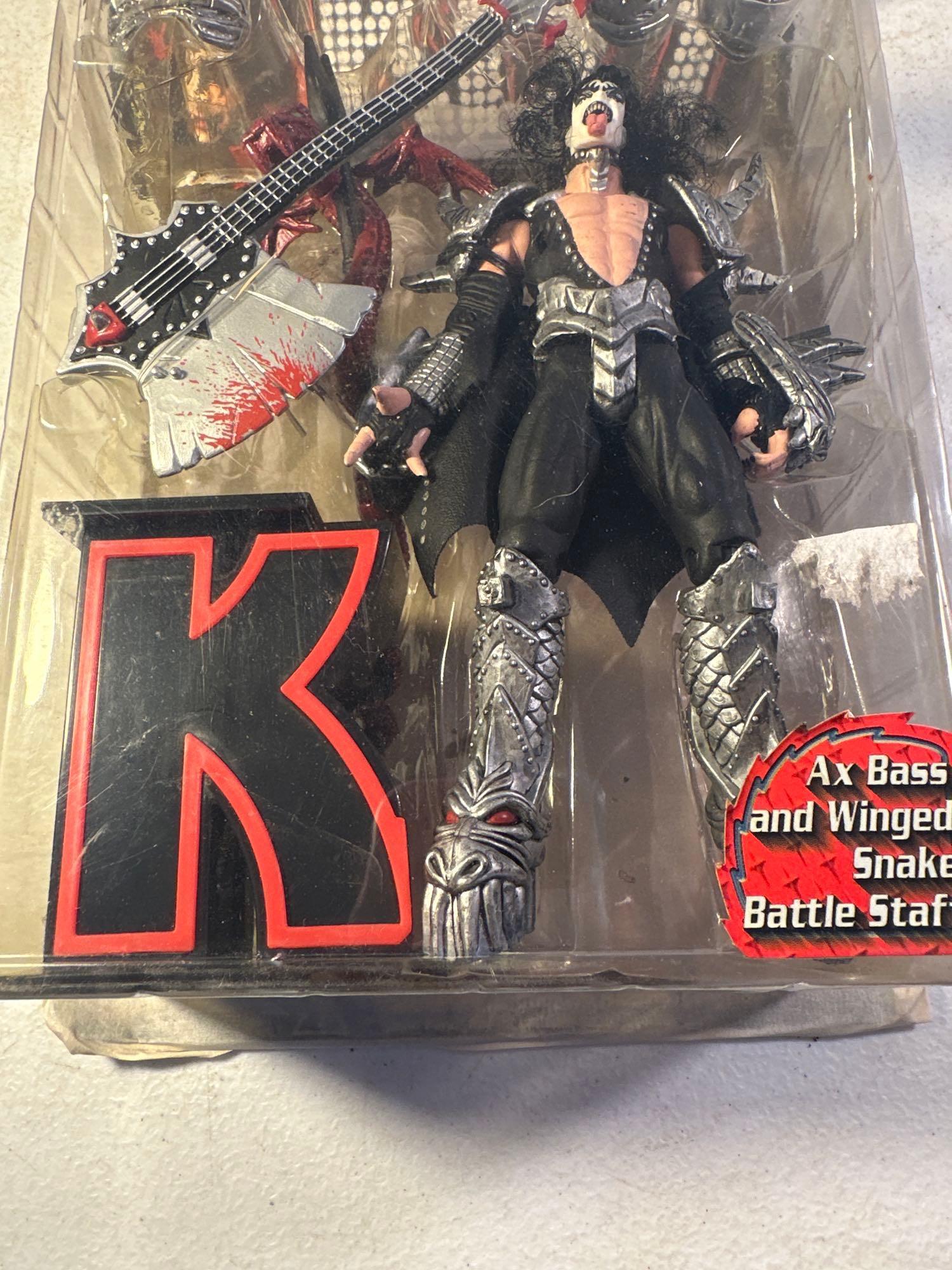2 Kiss Ultra Action Figures Gene Simmons / Paul Stanley In Box