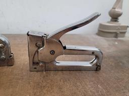 2 Staple Guns