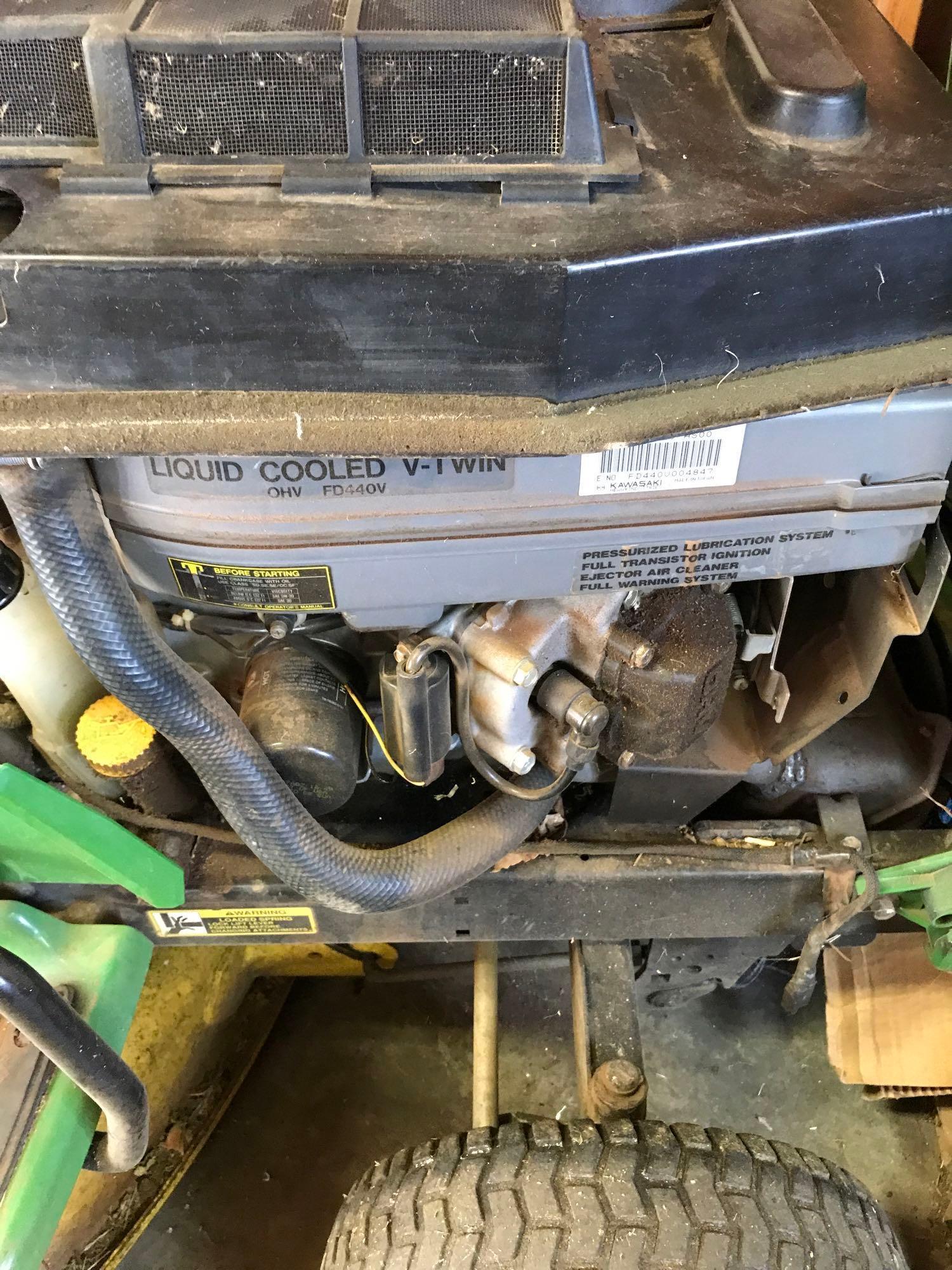 John Deere LX 178 Lawn Tractor