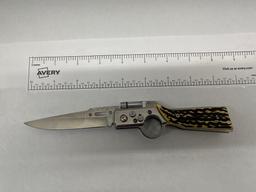 Pocket Knife With Flashlight