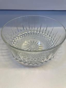 Decorative 9 Inch Glass Serving Bowl