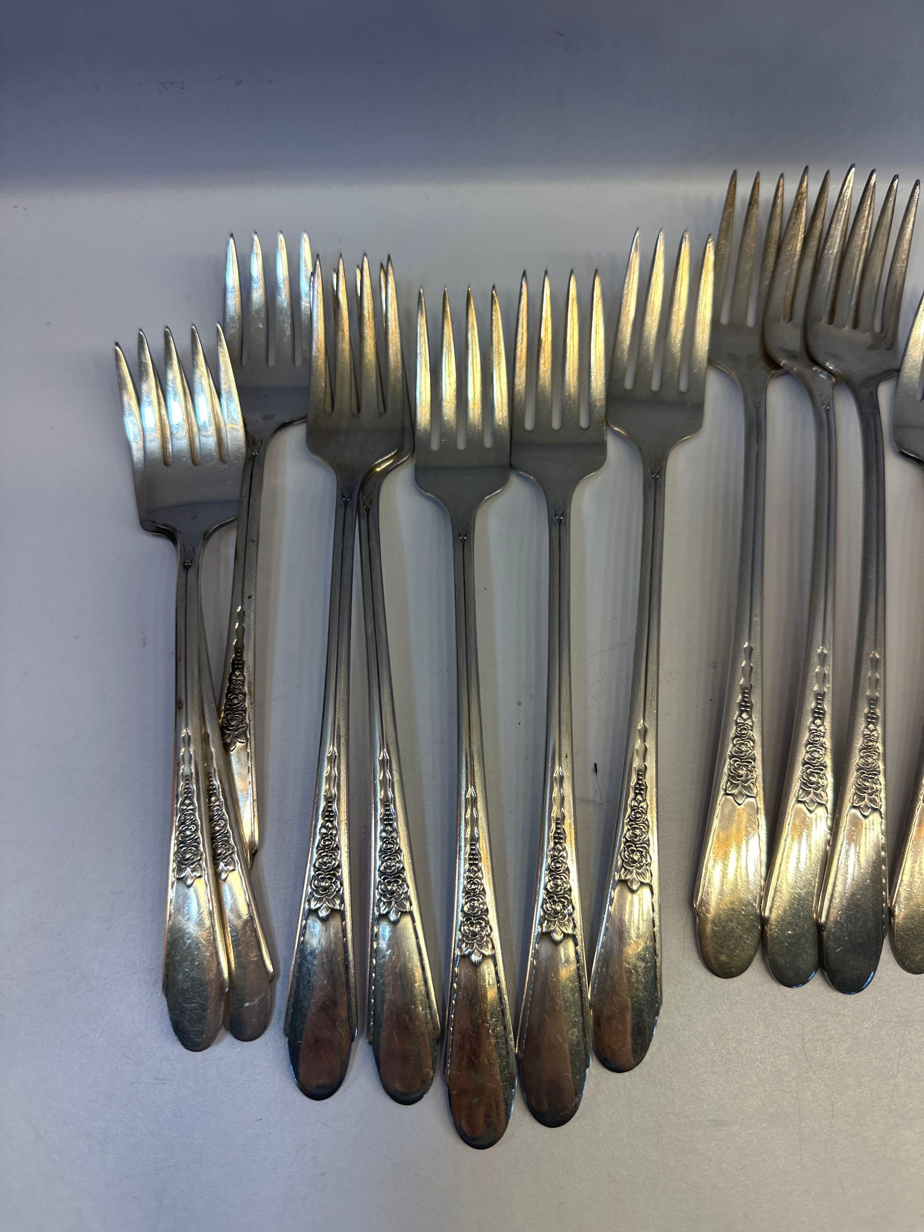 WM Rogers and Sons Spoons, Forks, Knives