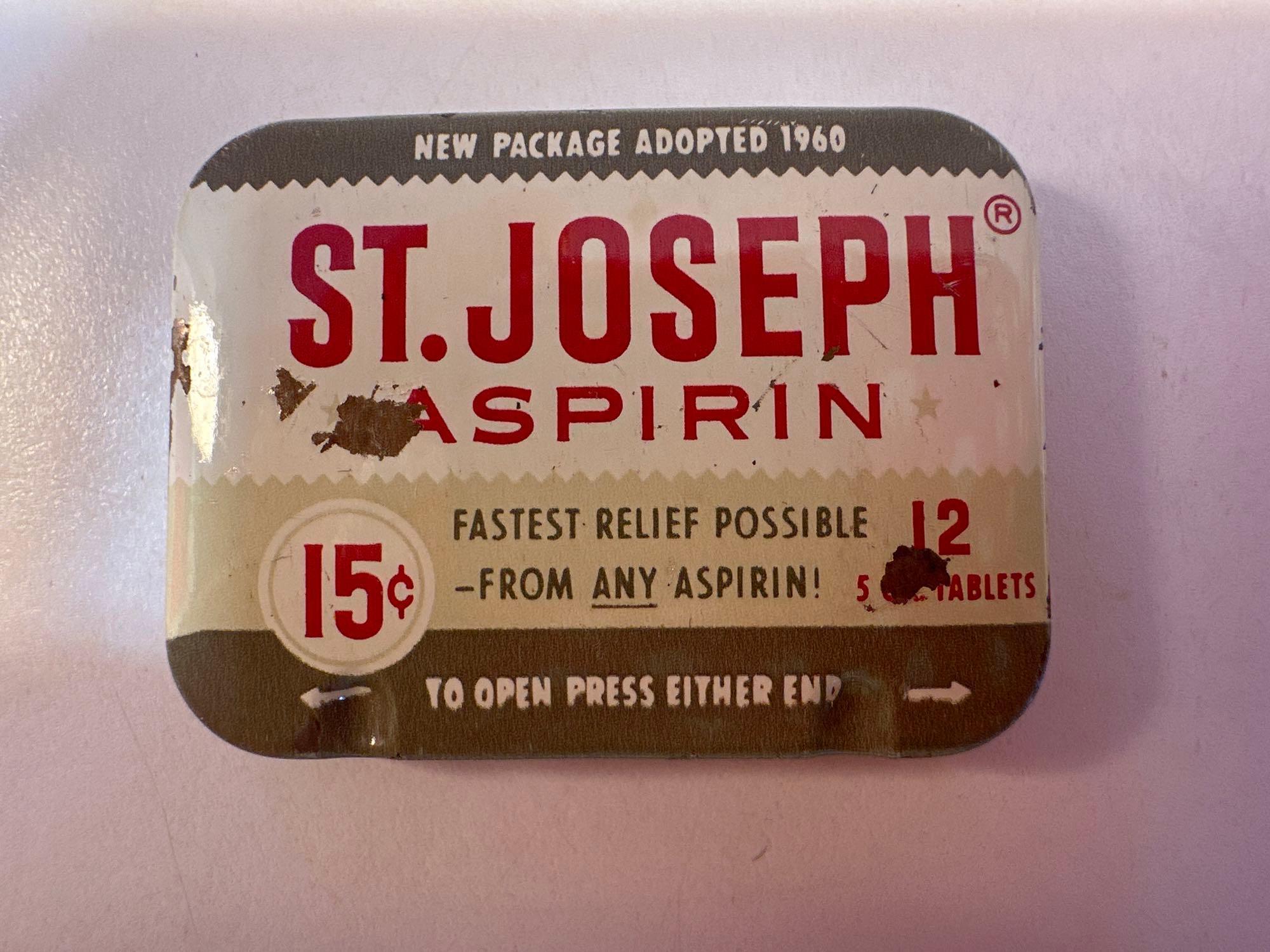 Vintage Millers Forge 724 USA Nail Clippers/Vintage St Joseph Aspirin Box