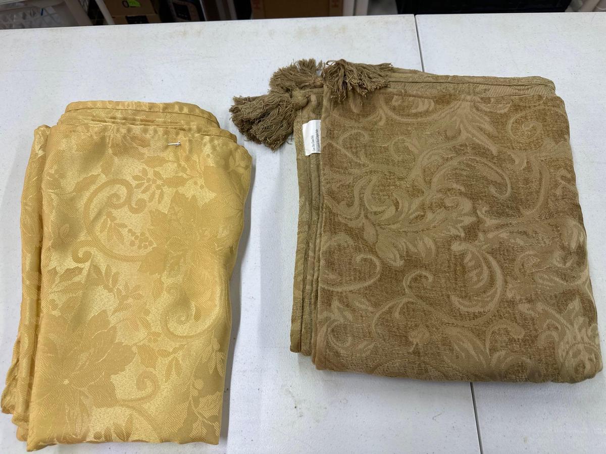 Brown Thick Table Cover, Yellow Color Tablecloth