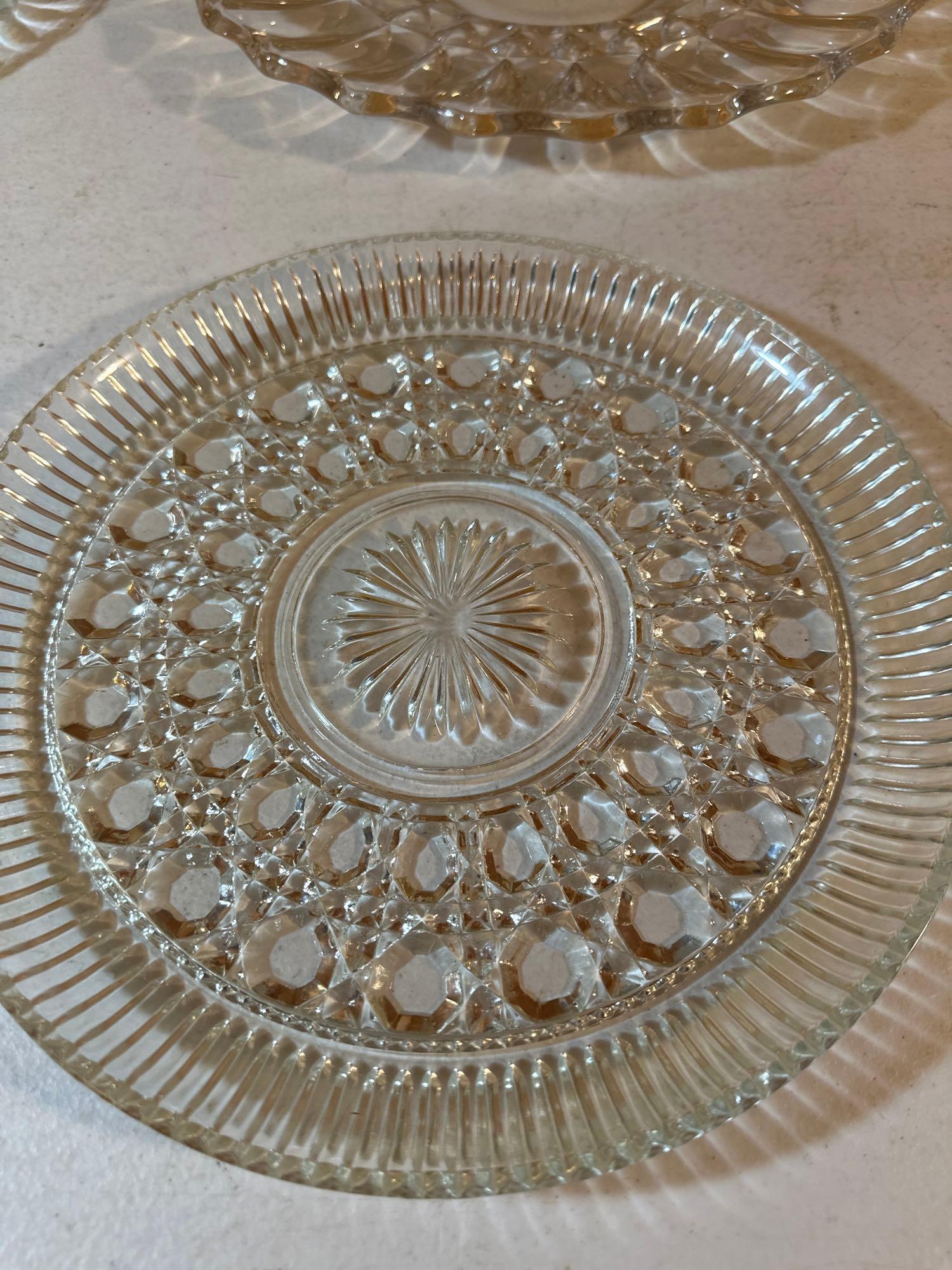4 Glass Serving Plates
