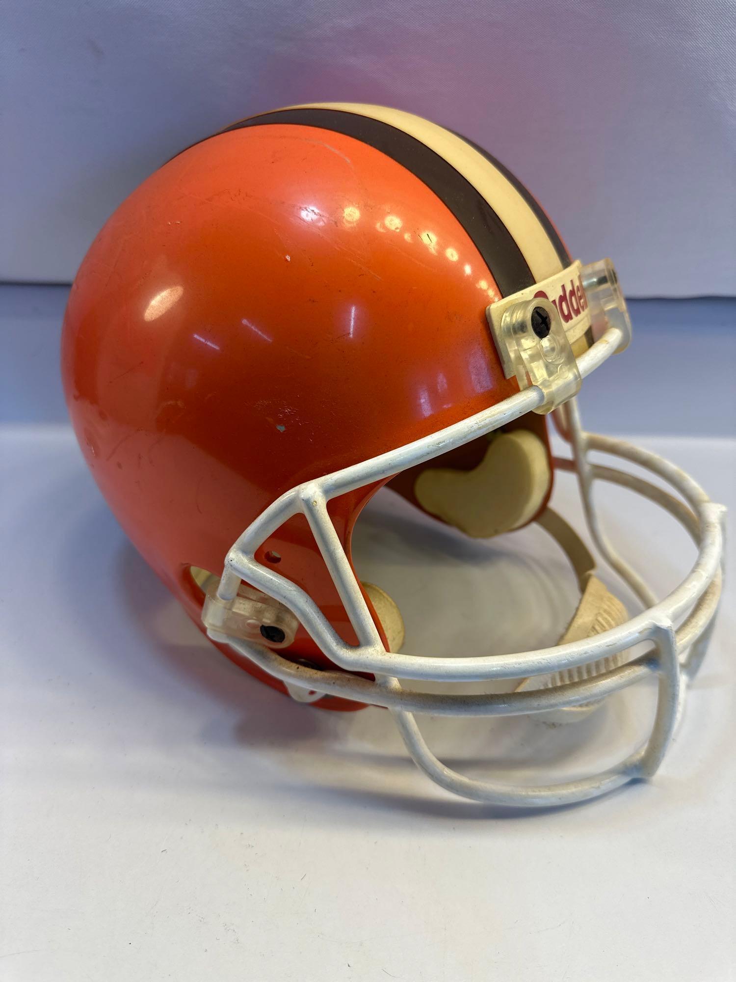Riddell Cleveland Browns Replica Display Only Full Size Football Helmet