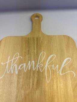 Wooden Thankful Cutting Broad With Handle