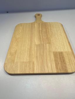 Wooden Thankful Cutting Broad With Handle