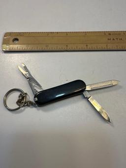 North Cove Realty Of McDowell Multi-Tool / Utility Knife Keychain