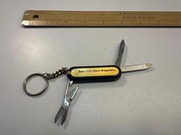 North Cove Realty Of McDowell Multi-Tool / Utility Knife Keychain