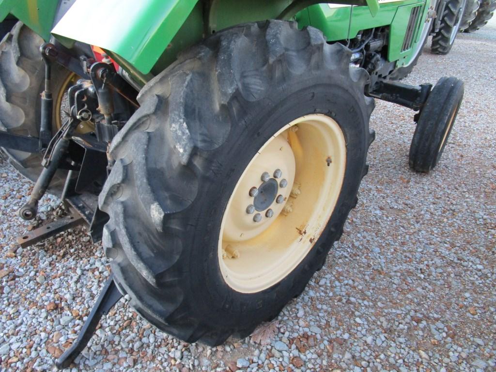 John Deere 5203 Tractor