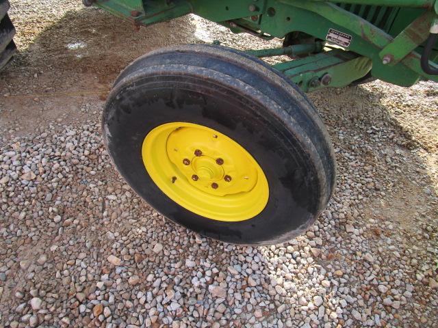John Deere 2030 Tractor