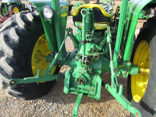 John Deere 2030 Tractor