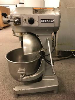 Hobart Mixer MOD. A200; SER. #: 31-1228-845