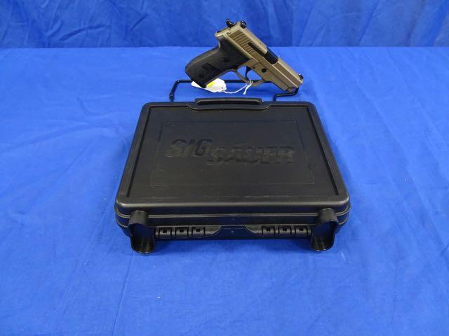 Sig Sauer M11-A1, 9MM, 3.9" Barrel, 15 Round Magazine, Flat Dark Earth