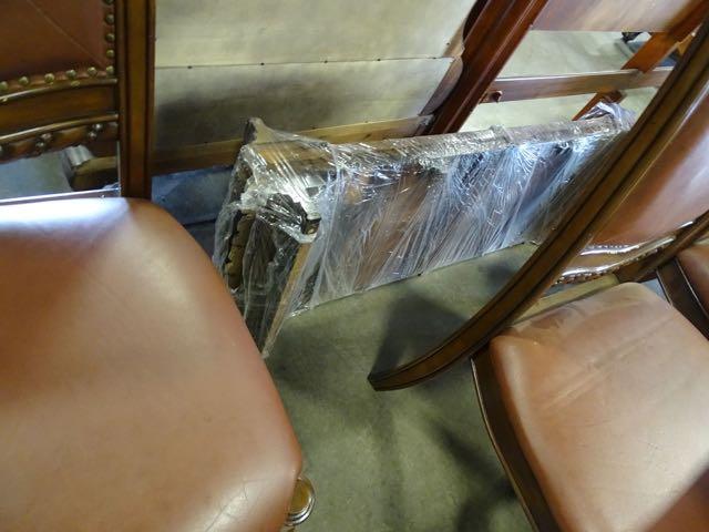 SOLID WOOD 7’-10’ TABLE W/2 ARM CHAIRS & 8 SIDE CHAIRS (HAS 2 LEAFS)