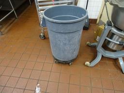 HD TRASH CANS (X7)