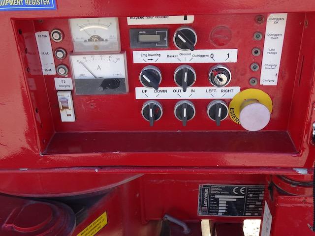 1998 DENKA  LIFT ELECTRIC MAX OUTREACH 10M W/80KG IN BUCKET MAX PLATFORM HEIGHT 26M