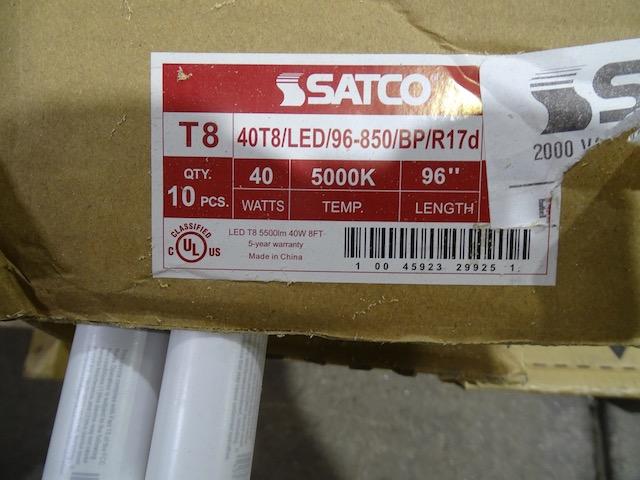 PALLET OF MIXED 8’ BULBS