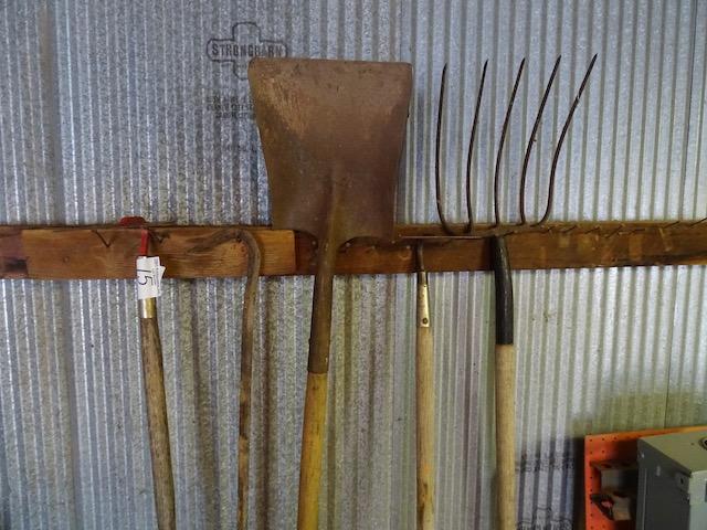 (2) HOES, PITCHFORK, SQUARE POINT SHOVEL, CROWBAR (X5)