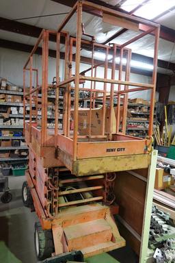 PLATFORM SCISSOR LIFT
