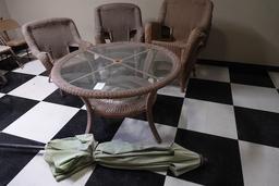 PATIO SET W/6 CHAIRS, TABLE & UMBRELLA