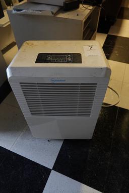 ROOM A/C