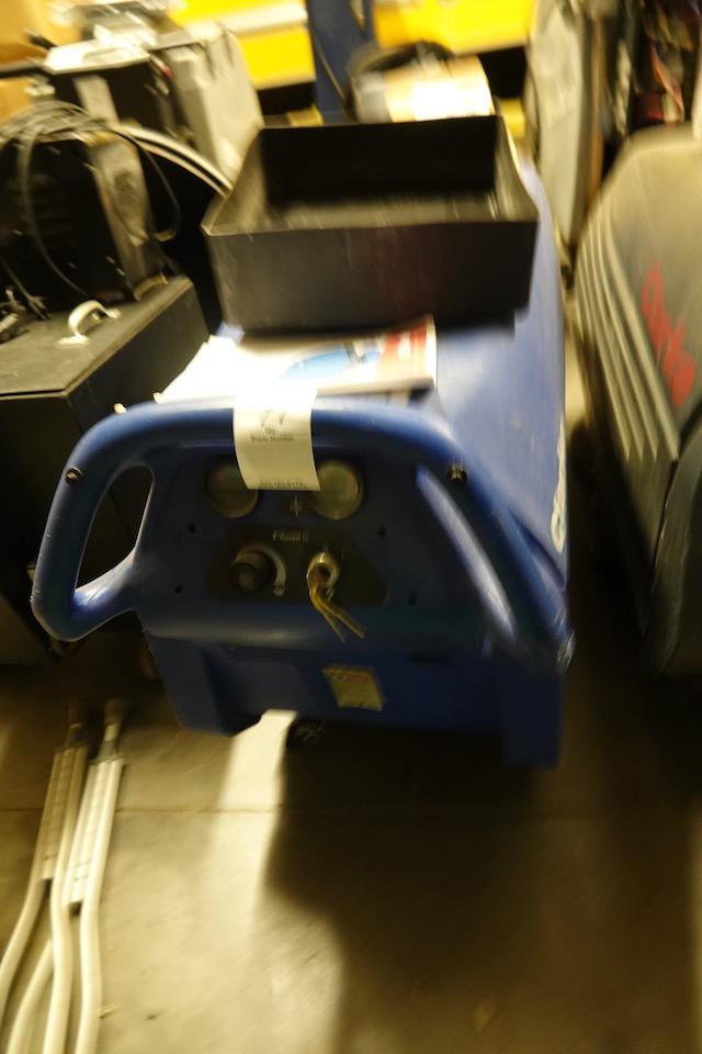 CLARKE BATTERY BURNISHER