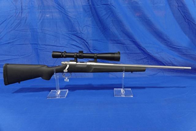REMINGTON 221 REM FIREBALL BOLT ACTION MOD. 700 W/LEUPOLD 6.5-8X20 SCOPE S/N: S6482824