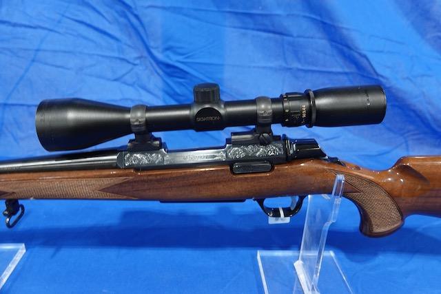 BROWNING .223 REM/5.56MM BOLT ACTION MOD. MEDALION W/SIGHTRON 2.5-10X44 SCOPE S/N: 52016NX2M7