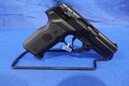 PIETRO BRETTA .40S&W SEMI-AUTO MOD. 840 COUGAR F S/N: 019720MC