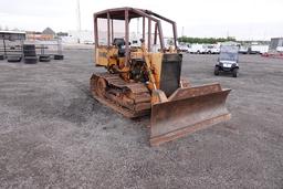 CASE 450 DOZER;