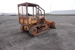 CASE 450 DOZER;