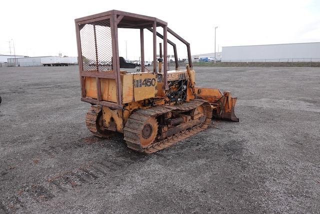 CASE 450 DOZER;
