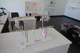 BRACELET DISPLAY W/BRACELETS