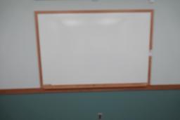 DRY ERASE BOARDS (X6)